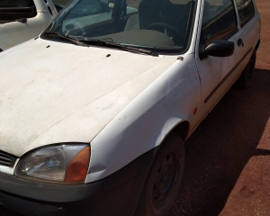 lote-07-ford-fiesta-gl.jpeg